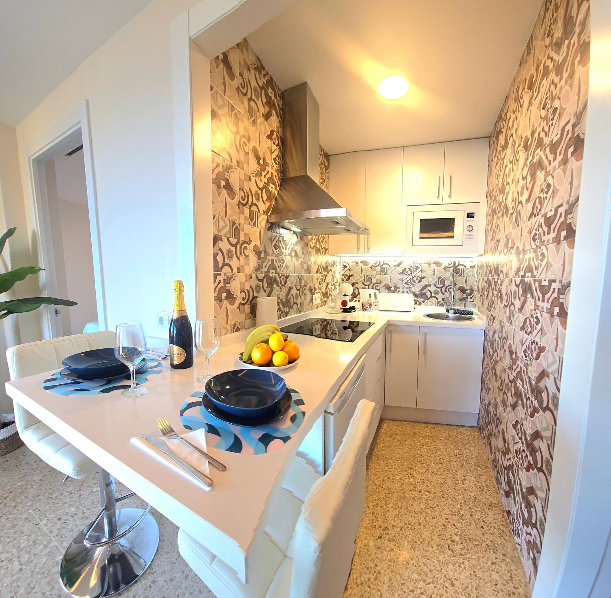 Seaview Retreat Torremolinos City Center, With Pool And Amazing Views By Namaste Elite Eksteriør billede